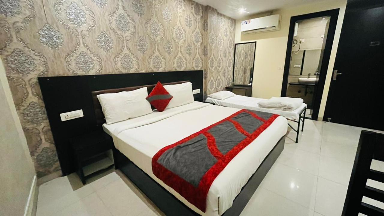 Boutique Shubh By Otaexpertz 3* New Delhi